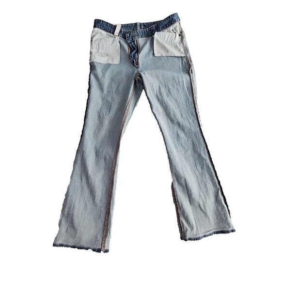 Eddie Bauer Jeans Women's Size 12R (34x30) Med Wash Bootcut Stretch Item# 2871 - Picture 4 of 16